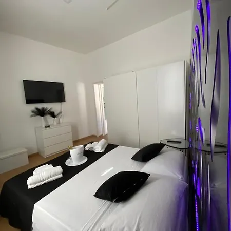 Brimiky House Apartment Syrakus