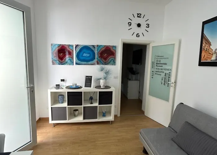 Brimiky House *
